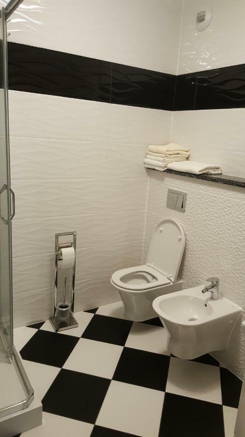 Wroclaw Apartamenty Kepa Mieszczanska Exterior photo